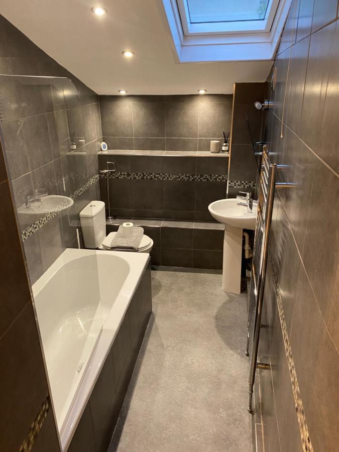 Sands Reach, Dog Friendly Tenby House Eksteriør billede